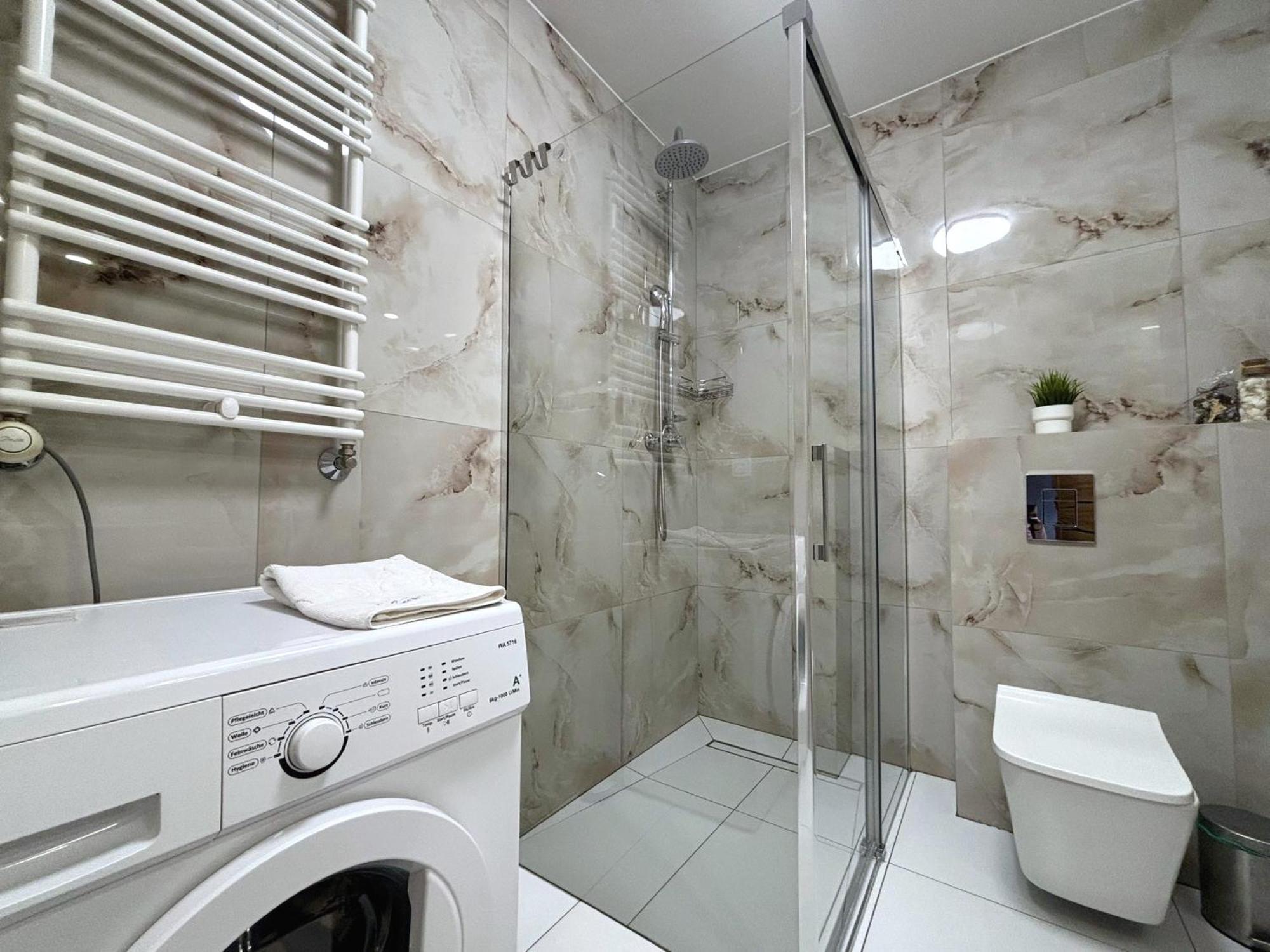 Apartamenty Bryza-Matejki 1B-Parking Swinoujscie Luaran gambar